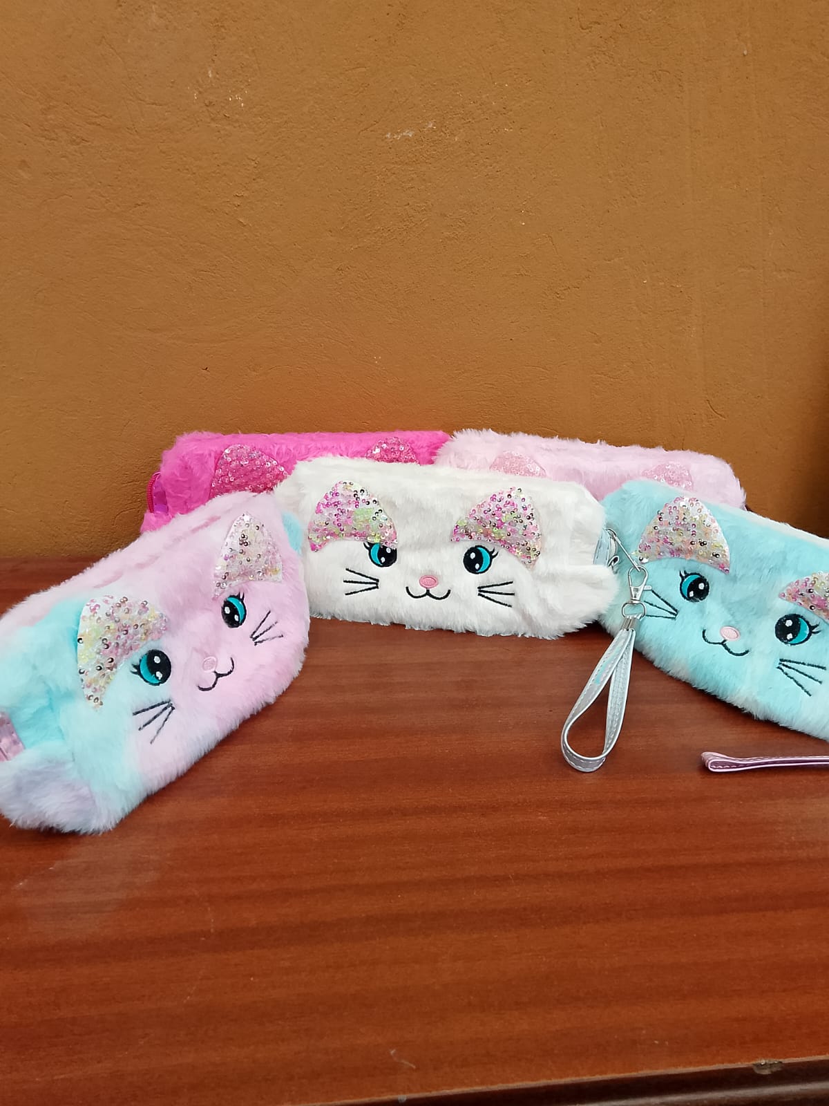 ESTUCHE DESIGN DESIGN CAT 9X8X6 CM