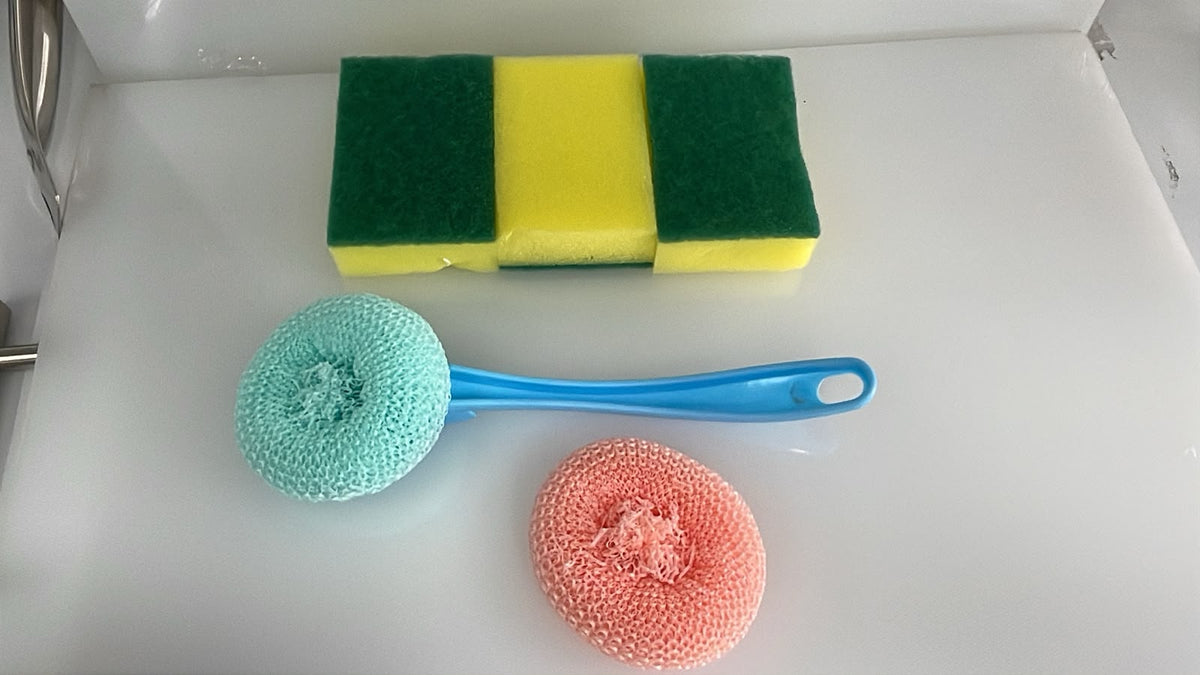 SET DE 6 UND LIMPIEZA DE PLASTICO ENJOY CLEANLINESS 8X5CM