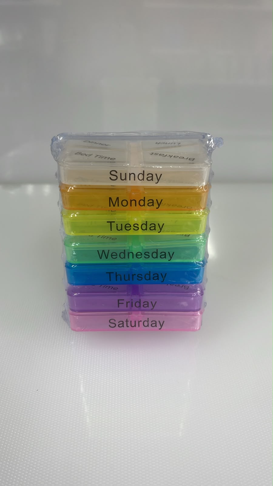 ENVASE DE PLASTICO CON 28 COMPORTAMIENTOS DESIGN WEEKLY 7X5 CM PL11-20