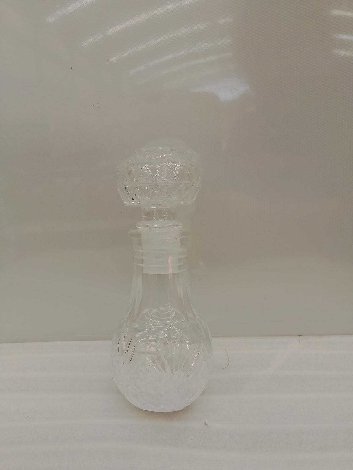 LICORERA EN VIDRIO PEQUENA SJ009-5 12X4 CM 50 ML
