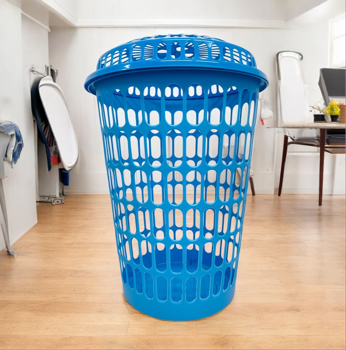 CESTA PARA ROPA CON TAPA COLORS BASIC 8015- 54_30 CM