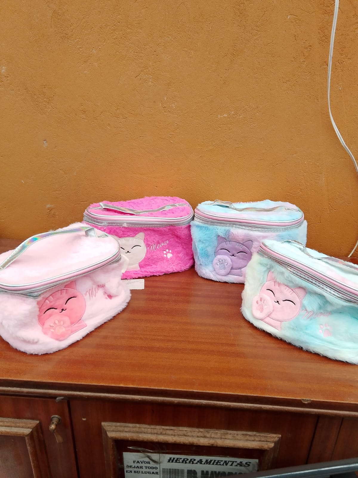 ESTUCHE DESIGN CAT MEOW STYLE 20X14X14 CM