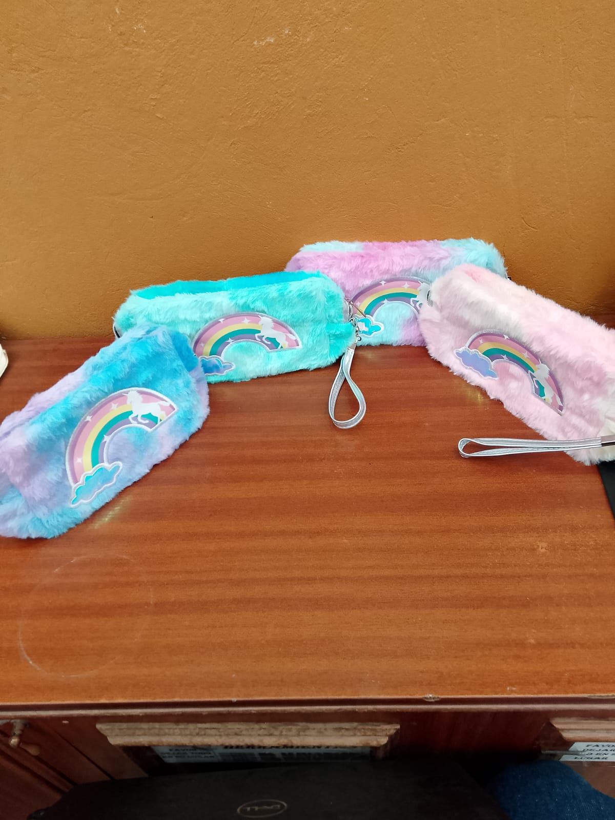 ESTUCHE DESIGN RAINBOW 9X6X18 CM