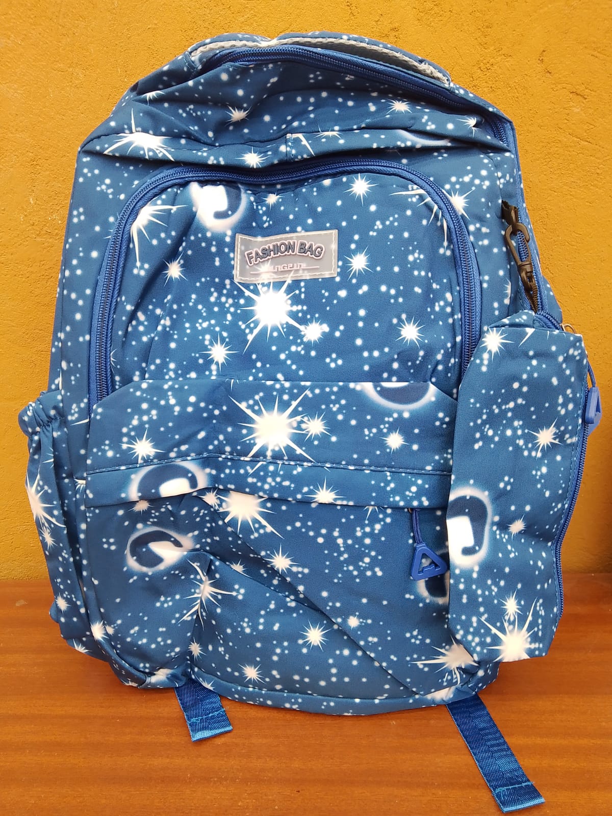 MOCHILA ESCOLAR CON CARTUCHERA DESIGN BLUE 43X28X11 CM