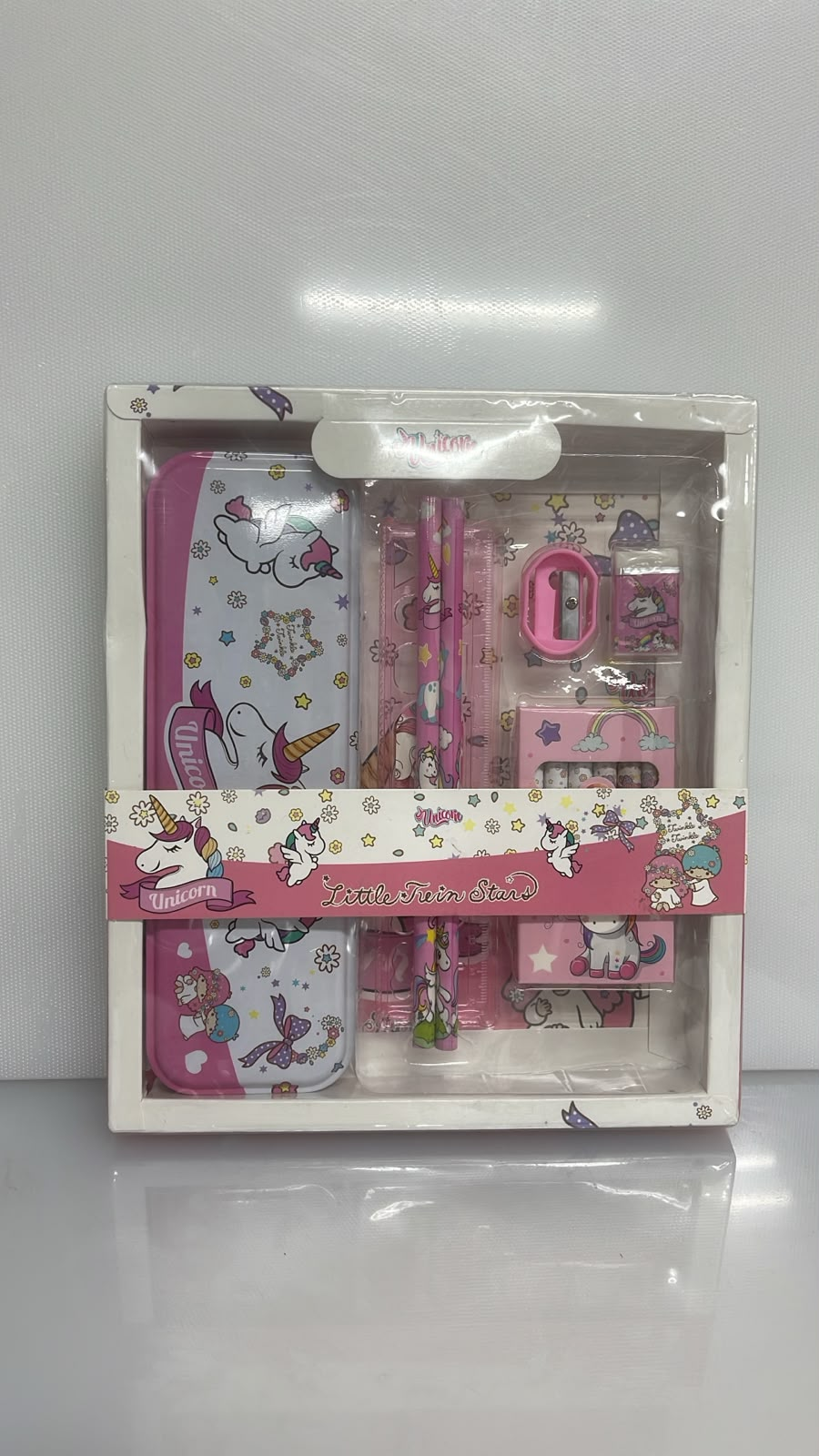 SET X6 DE PAPELERIA DESIGN UNICORN Y ELEMENTS 2 LAPICES - 1 REGLA - 1 SACAPUNTAS - 1 BORRADOR - 1 ESTUCHE 20X7 CM - 1 CAJA DE CRAYONES 6 UND PL50-16