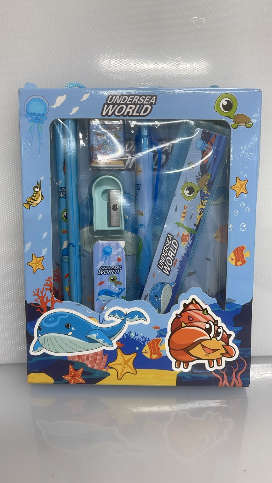SET X6 DE PAPELERIA DESIGN FLOWER Y FLEMISH 2 LAPICES - 1 LAPIZ MECANICO - 1 REGLA - 1 SACAPUNTAS - 1 BORRADOR - 1 DISPENSADOR DE MINAS PL50-22