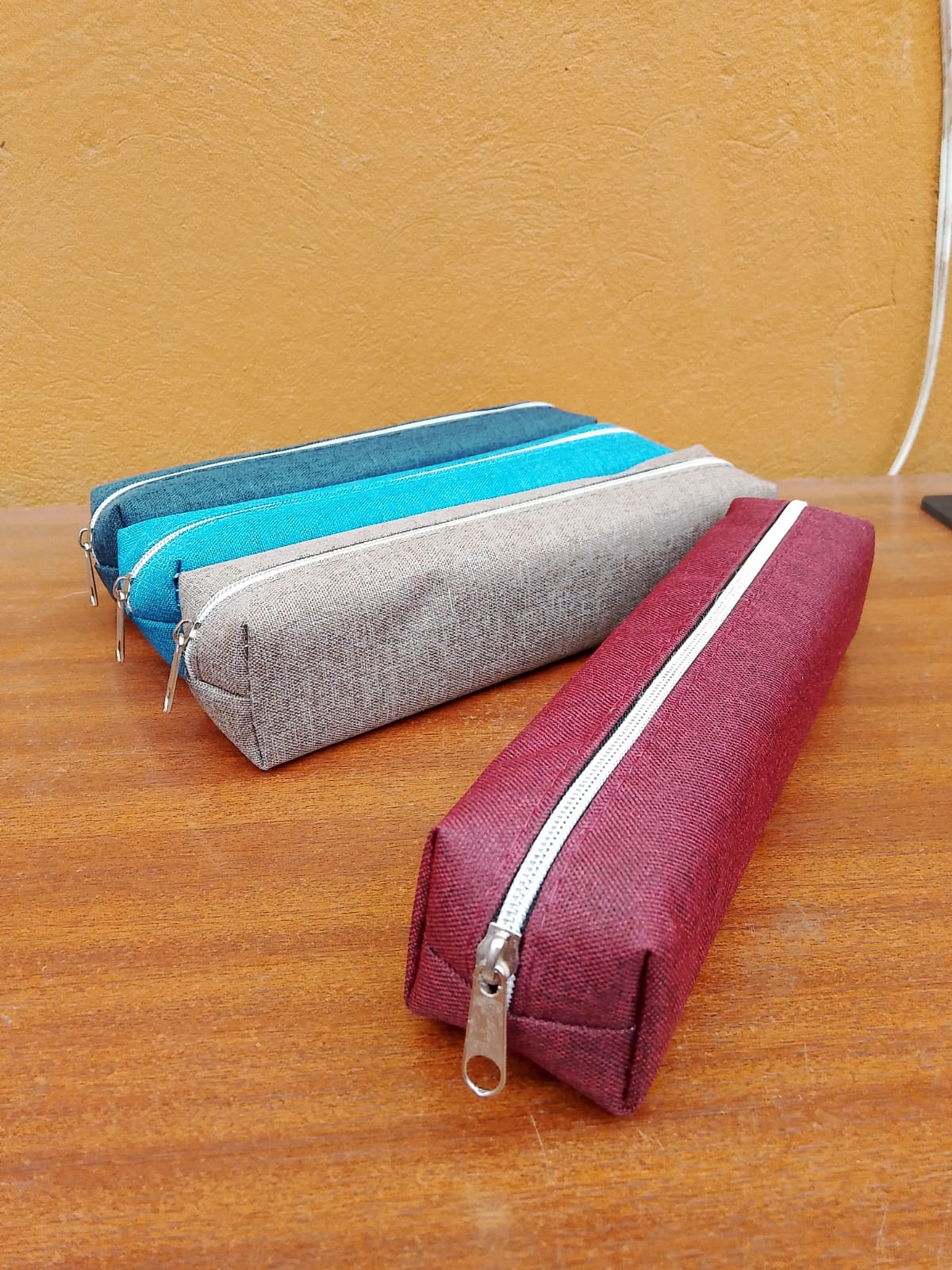 ESTUCHE DE LAPICES DESIGN JEAN 18X4 CM
