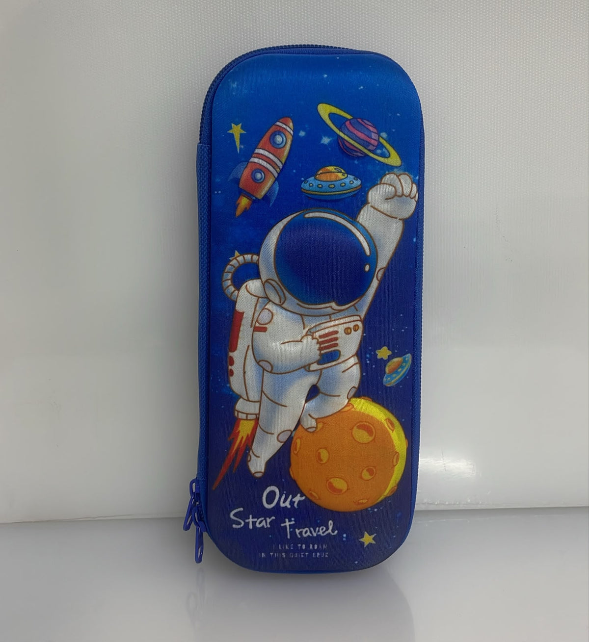 ESTUCHE PARA LAPICES DESIGN STAR SPACE 7X21 CM
