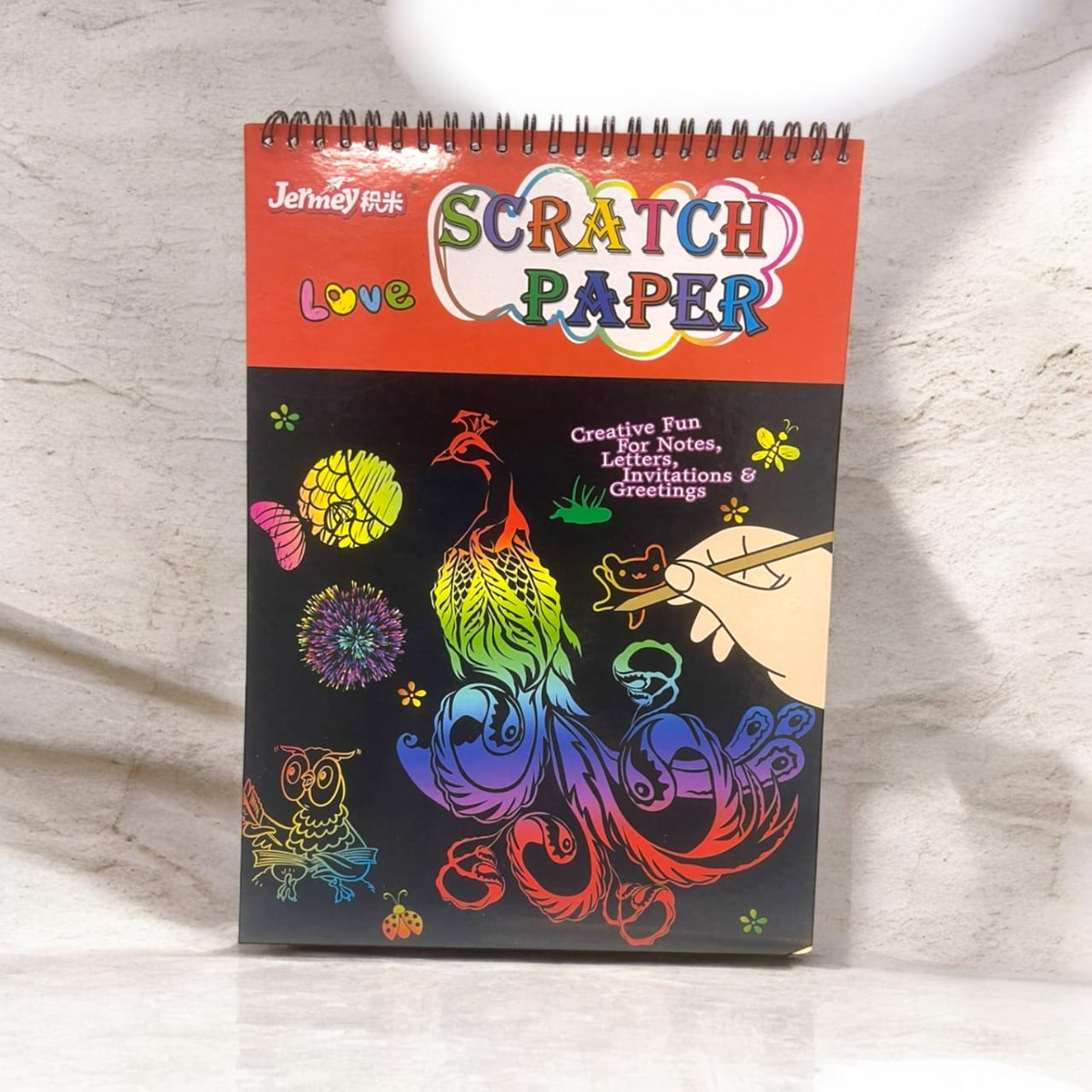 LIBRO SCRATCH DE DIBUJOS OCULTOS PARA RASCAR EL DISENO DESIGN LOVE SCRATCH 20X14 CM