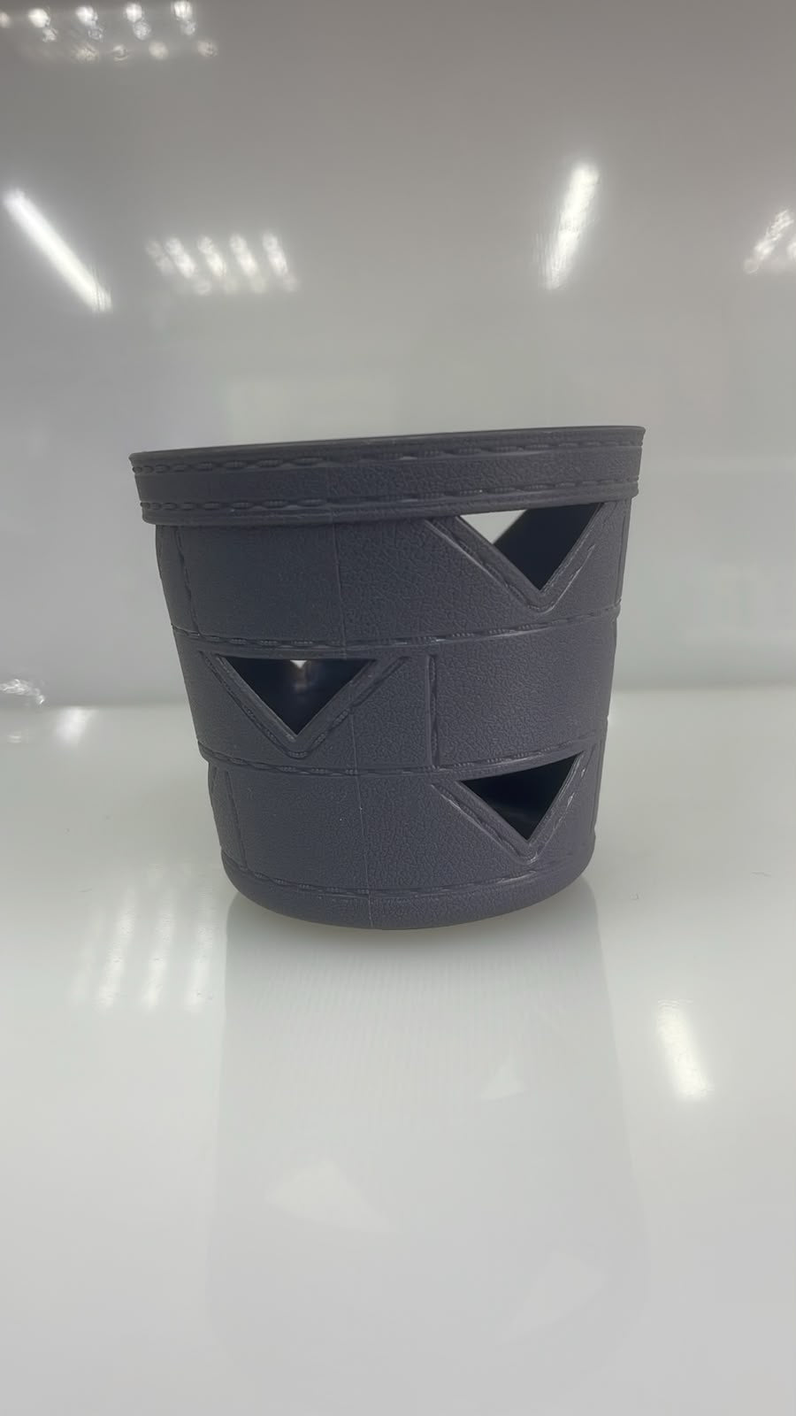 MINI CESTA ORGANIZADORA DE PLASTICO DESIGN TRIANGULOS MIX COLORS 7X6 CM PL12-22