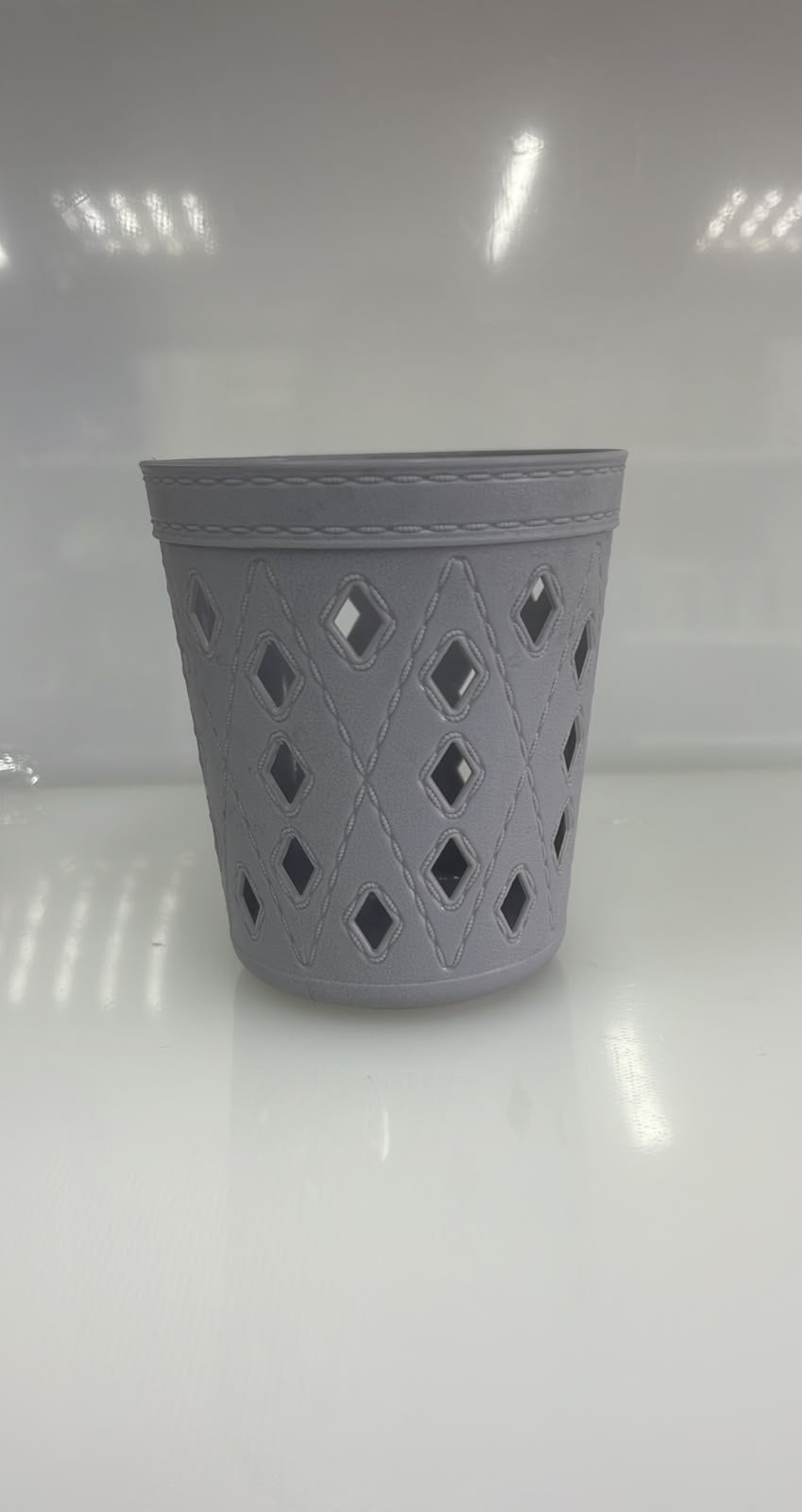 MINI CESTA ORGANIZADORA DE PLASTICO DESIGN VENUS MIX COLORS 7X8 CM PL12-25