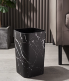 PAPELERA DE PLASTICO CUADRADA DESIGN MARBLE BLACK 21.5X28CM REF. PL1327