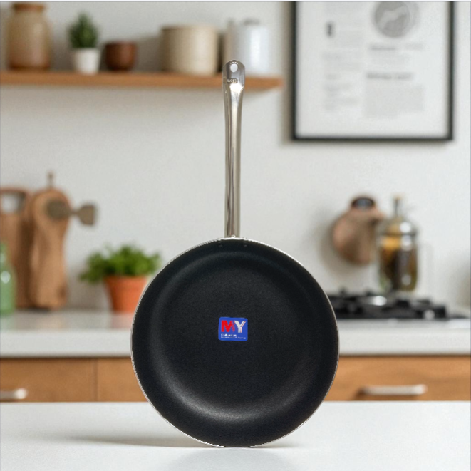 SARTEN DE ACERO INOXIDABLE 36 CM PROFESIONAL CON FONDO TRIPLE REVESTIMIENTO INTERNO DE ANTIADHERENTE CON MANGO