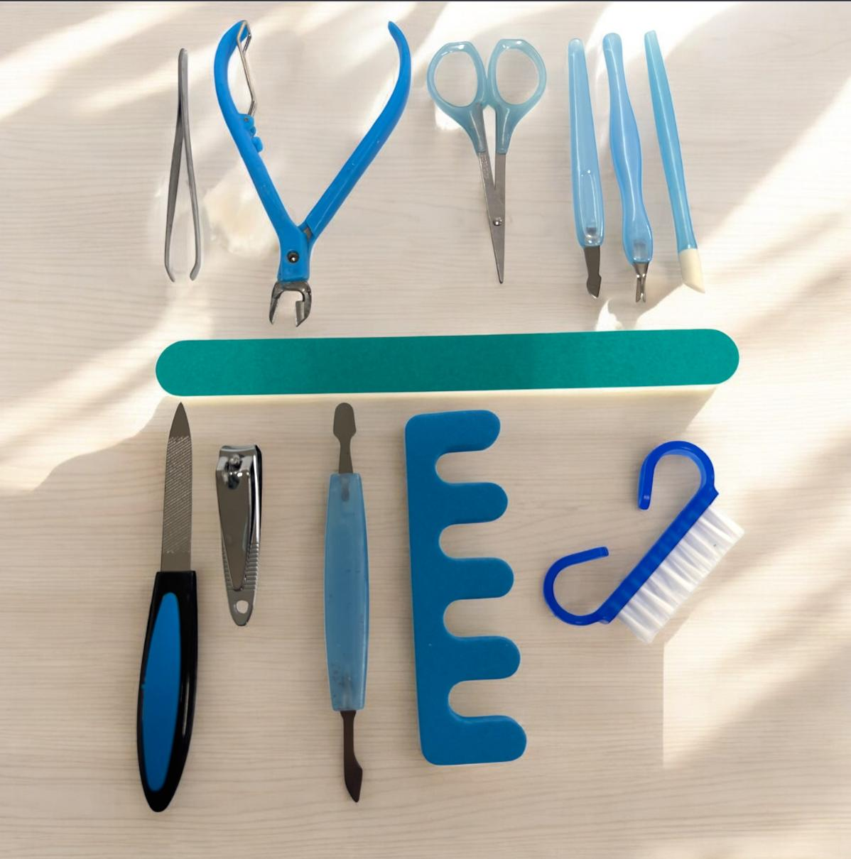 SET X12 PEDICURE 27X20 CM PB31-4