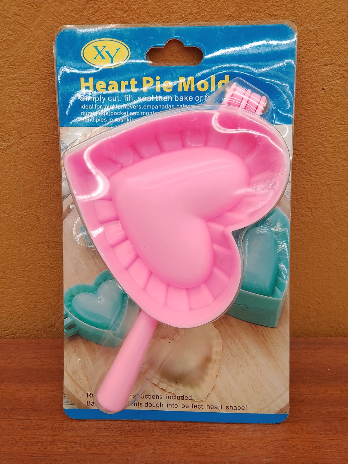 MOLDE PARA EMPANADAS EN FORMA DE CORAZON 9X18X33 CM